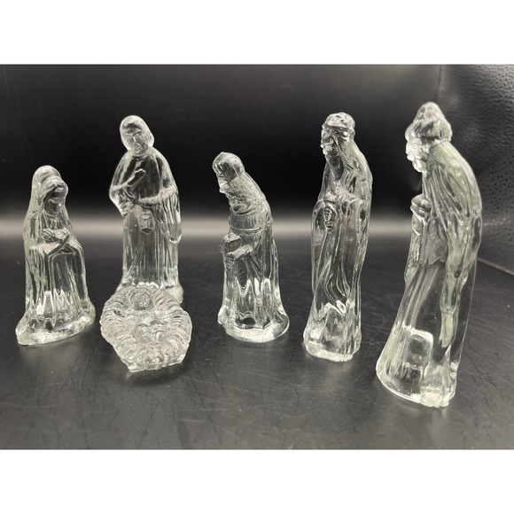 Vintage Clear Glass Nativity Set 6 Piece Christmas Holiday Decoration - Picture 1 of 13